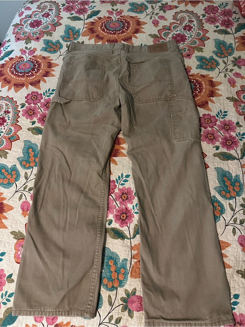 Relaxed Cargo Pants for Men — Classic Brown Utility Style